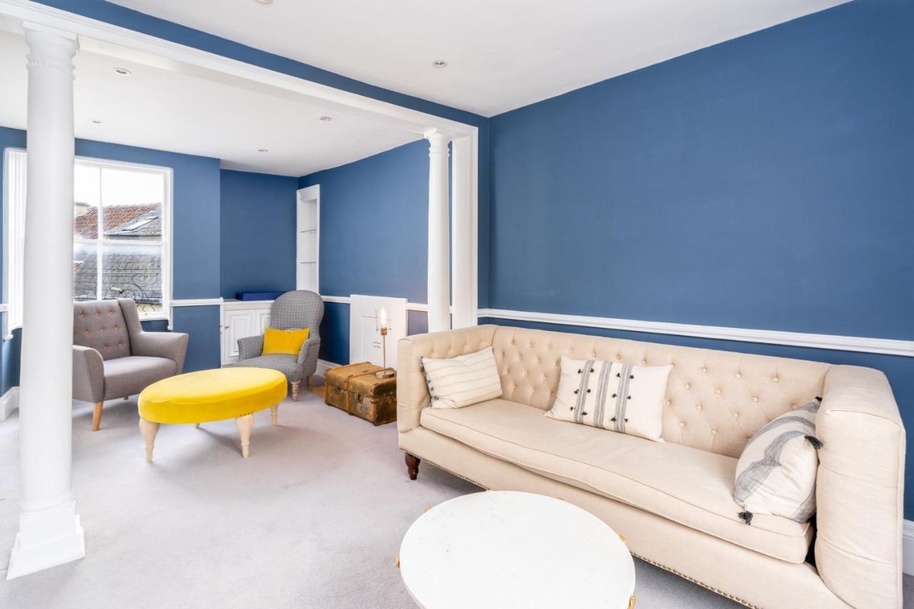 Wyatt House Apartment บาธ ภายนอก รูปภาพ